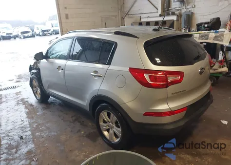 2011 Kia Sportage Lx z USA, uszkodzony, nr VIN KNDPBCA2XB7164294
